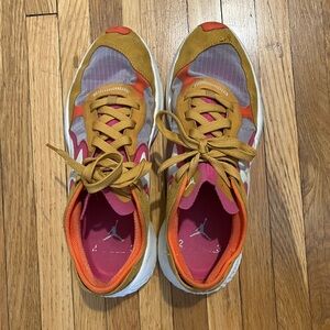 *AS IS* JORDAN NIKE women’s sneakers sz 9